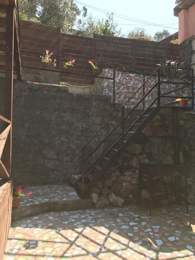 Gostevoy Dom Samir Hotel Gagra Luaran gambar