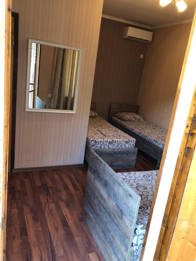 Gostevoy Dom Samir Hotel Gagra Luaran gambar