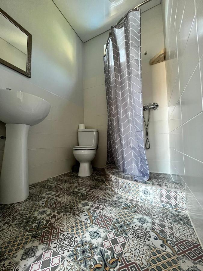 Gostevoy Dom Samir Hotel Gagra Luaran gambar